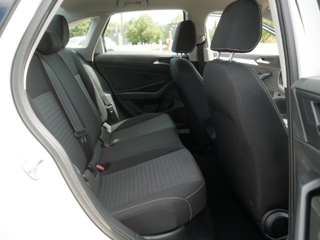 Certified 2025 Volkswagen Jetta S FWD image 19