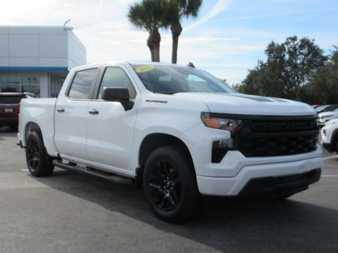 Used 2022 Chevrolet Silverado 1500 Custom w/ Rally Edition image 4