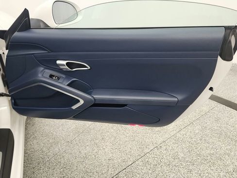 Used 2012 Porsche 911 Carrera RWD image 36
