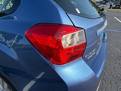 Used 2014 Subaru Impreza 2.0i Premium AWD/4WD image 33