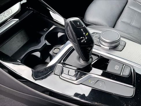 Used 2019 BMW X3 sDrive30i w/ M Sport Package 2 RWD image 17