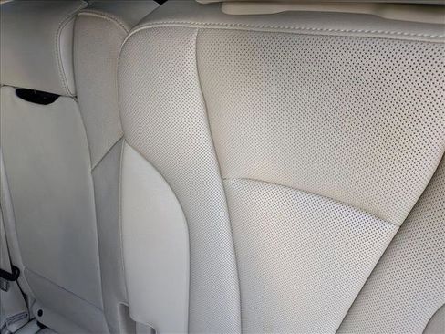 Used 2017 Audi Q7 3.0T Prestige image 16