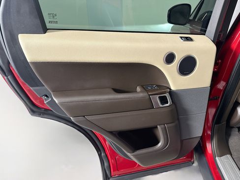 Used 2022 Land Rover Range Rover Sport HSE Silver Edition image 26