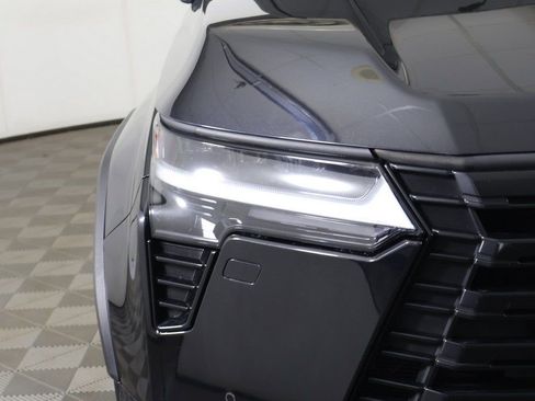 Used 2024 Lexus GX 550 image 17