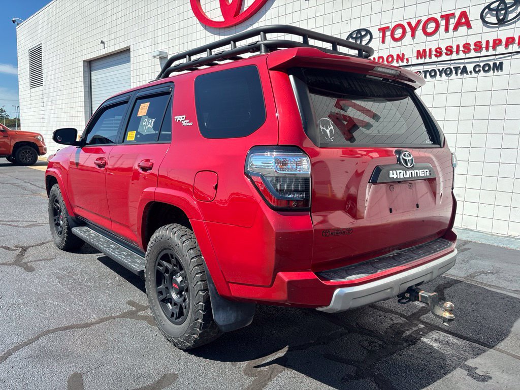 Used 2020 Toyota 4Runner TRD Off-Road Premium AWD/4WD image 5