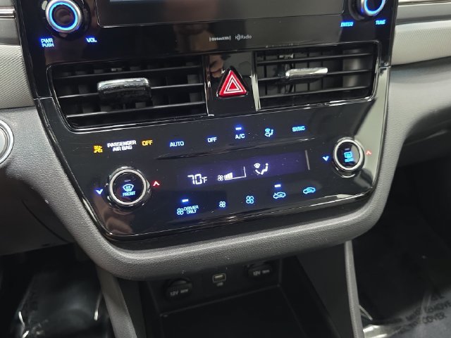 Used 2020 Hyundai Ioniq SE FWD image 24