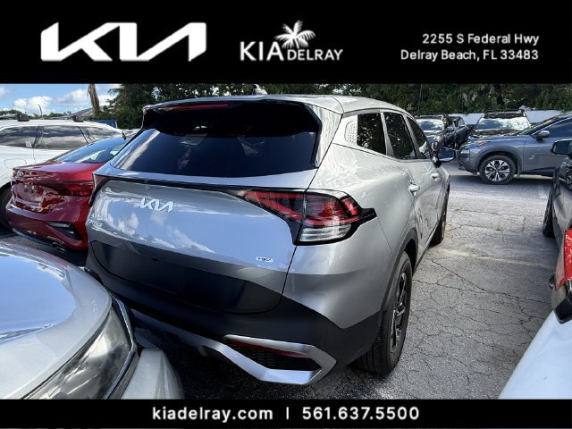 Used 2025 Kia Sportage LX FWD image 7