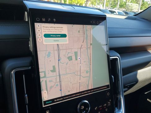 Used 2025 GMC Yukon Denali image 26