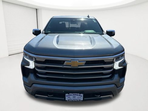 Used 2023 Chevrolet Silverado 1500 High Country w/ High Country Premium Package AWD/4WD image 23