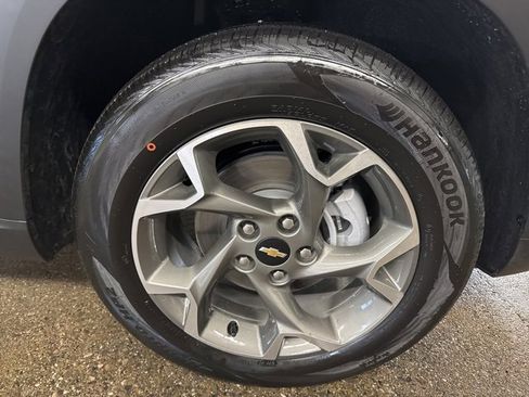 New 2026 Chevrolet Trax LT image 9