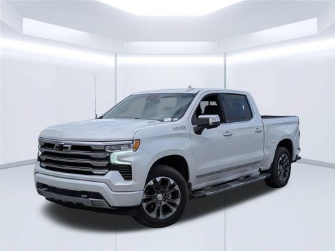 Used 2024 Chevrolet Silverado 1500 High Country AWD/4WD image 1