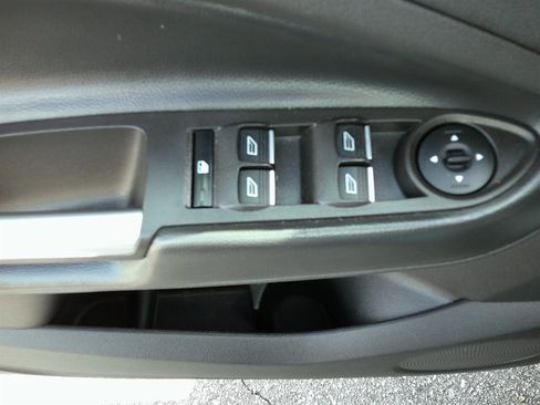 Used 2019 Ford Escape SE AWD/4WD image 13