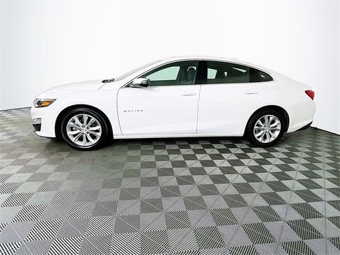 Used 2024 Chevrolet Malibu LT image 4