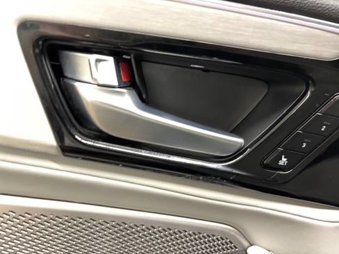 Certified 2024 Acura MDX SH-AWD w/ Technology Package image 12