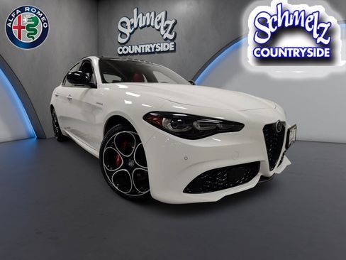 New 2025 Alfa Romeo Giulia AWD w/ Veloce Package AWD image 1