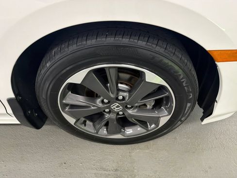 Used 2024 Honda Odyssey Elite image 5