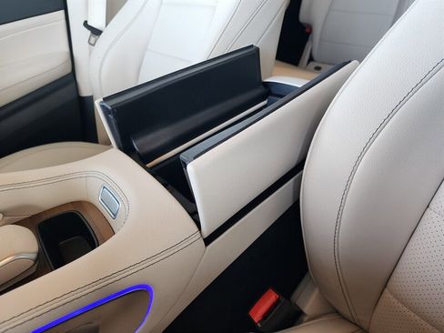 Used 2023 Mercedes-Benz GLE 350 4MATIC w/ AMG Line Exterior image 60