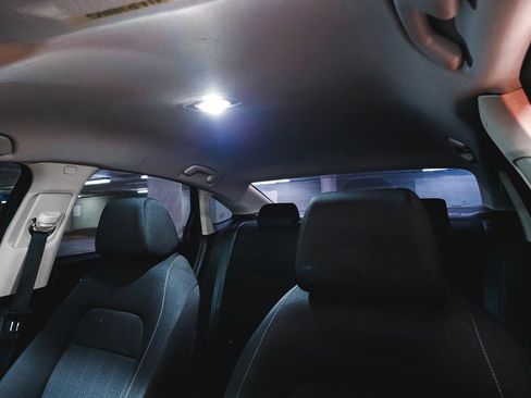 Used 2022 Honda Civic LX image 17