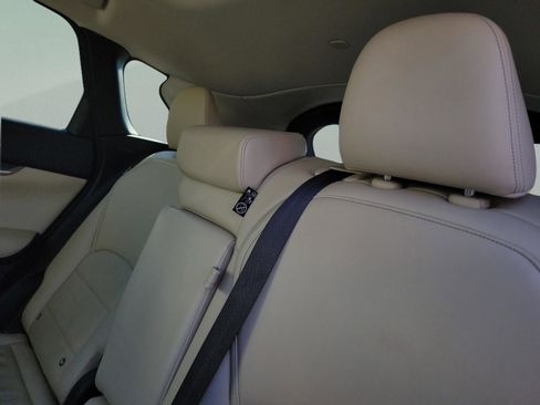 Used 2022 INFINITI QX50 Luxe image 25