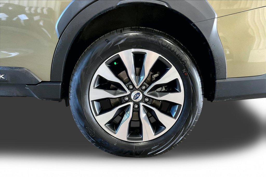Used 2024 Subaru Outback Limited AWD/4WD image 30