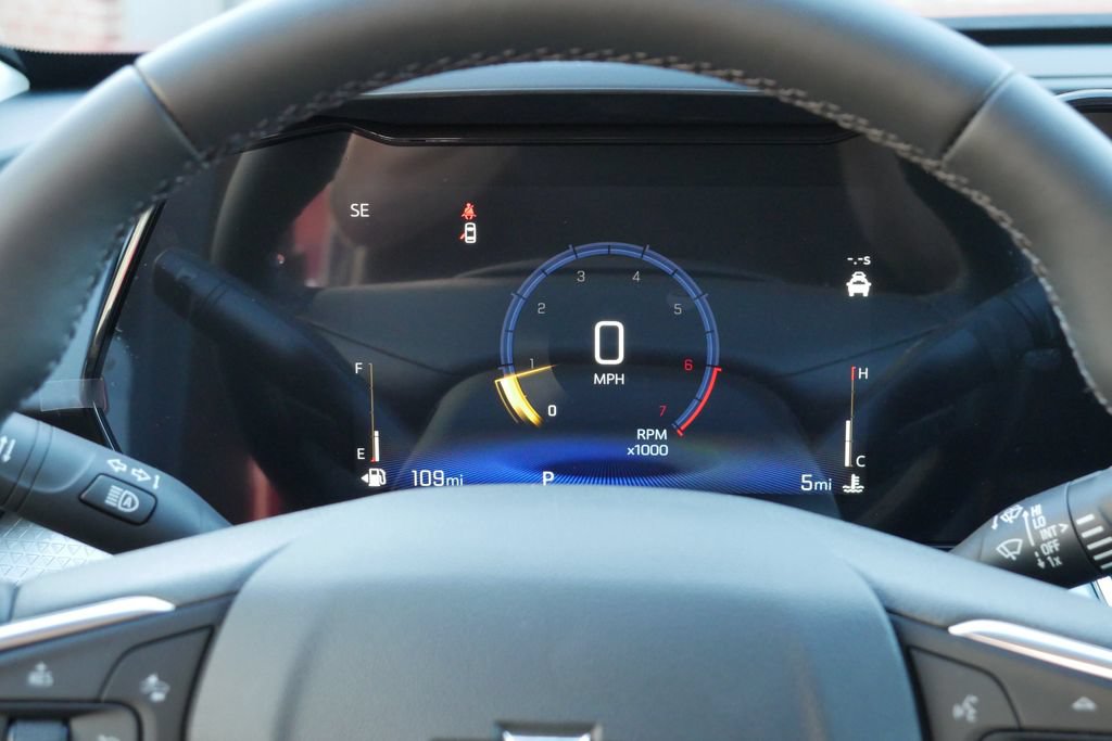 New 2026 Chevrolet Trax LT w/ Driver Confidence Package FWD image 17