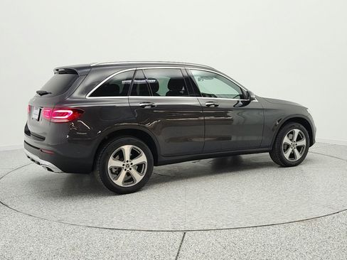 Used 2022 Mercedes-Benz GLC 300 image 5