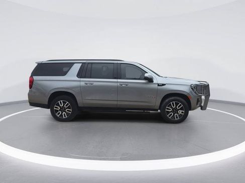 Used 2024 GMC Yukon XL AT4 w/ LPO, Floor Liner Package AWD/4WD image 9