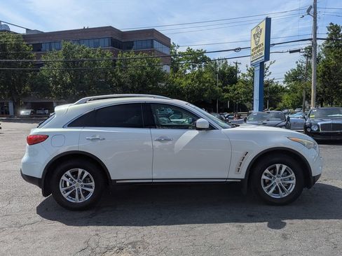 Used 2010 INFINITI FX35 AWD w/ Navigation Pkg image 6
