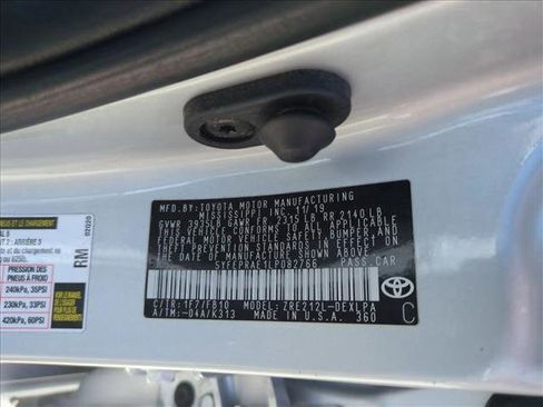 Used 2020 Toyota Corolla LE FWD image 23