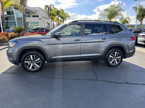 Certified 2023 Volkswagen Atlas SE image 7