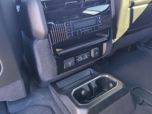 New 2026 Jeep Grand Wagoneer Limited image 36