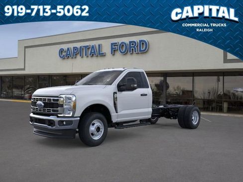 New 2025 Ford F350 XL w/ XL Chrome Package image 1