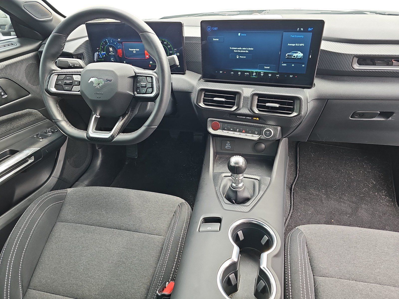 Used 2025 Ford Mustang GT RWD image 9
