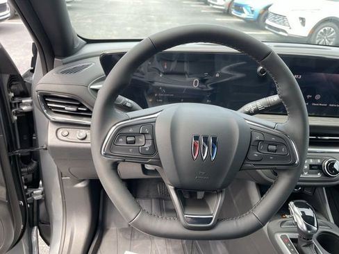 New 2025 Buick Envista Preferred w/ Convenience I Package FWD image 14