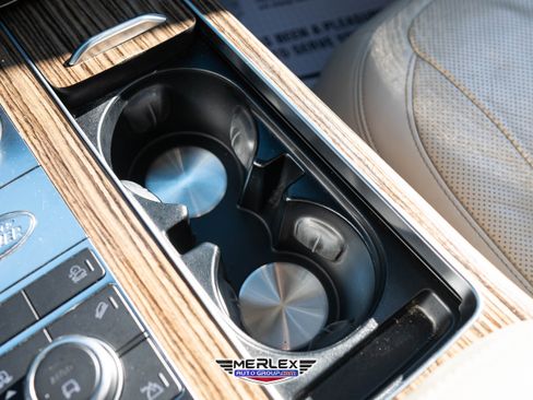 Used 2019 Land Rover Range Rover Supercharged image 36