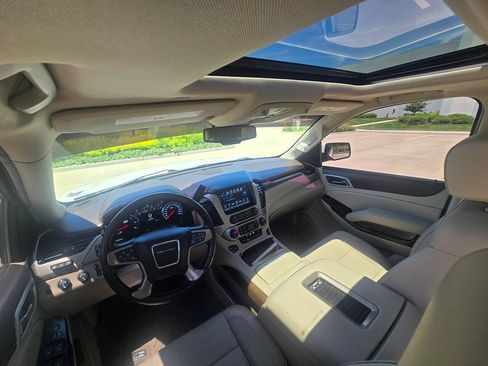 Used 2018 GMC Yukon XL Denali w/ Denali Ultimate Package AWD/4WD image 15