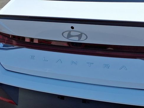 New 2026 Hyundai Elantra SEL Sport Premium FWD image 13