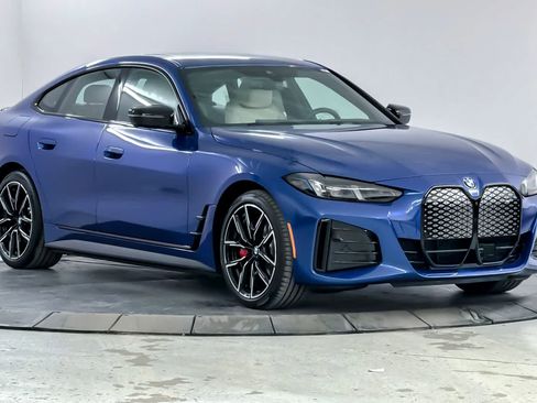 New 2026 BMW i4 xDrive40i w/ M Sport Package AWD/4WD image 9