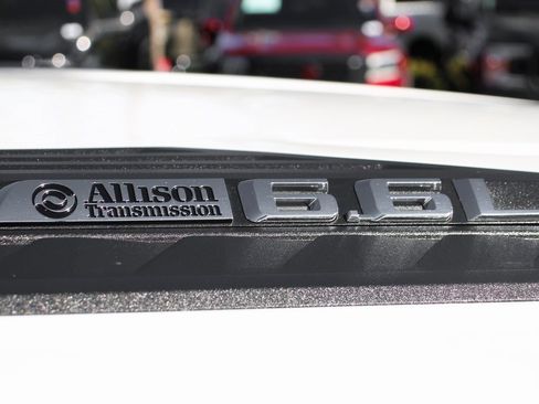 Used 2025 Chevrolet Silverado 2500 LT w/ Convenience Package image 46