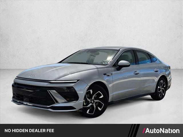 Used 2025 Hyundai Sonata SEL FWD image 1