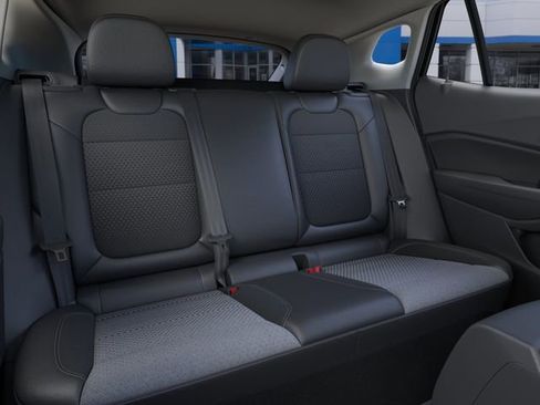 New 2026 Chevrolet Trax LT image 17