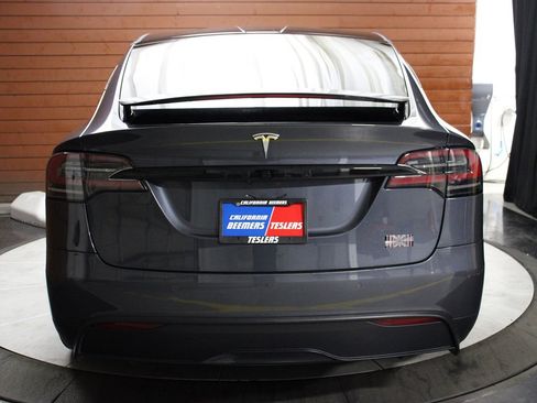 Used 2022 Tesla Model X Plaid image 48