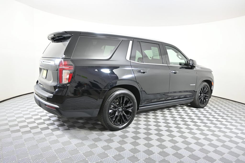 Used 2024 Chevrolet Tahoe High Country AWD/4WD image 6