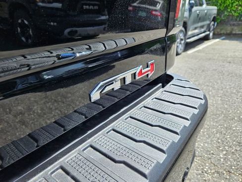 New 2026 GMC Sierra 3500 AT4 w/ AT4 Premium Plus Package AWD/4WD image 13