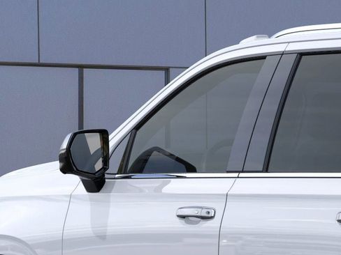 New 2026 Chevrolet Suburban Premier w/ Sun And Tow Package image 28