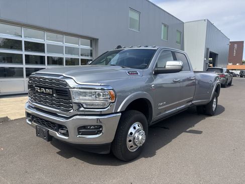 Used 2022 RAM 3500 Limited w/ Cold Weather Group AWD/4WD image 1