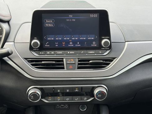 Used 2025 Nissan Altima 2.5 SR image 5