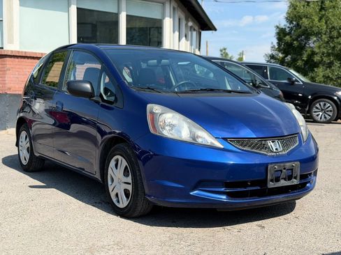 Used 2010 Honda Fit image 1