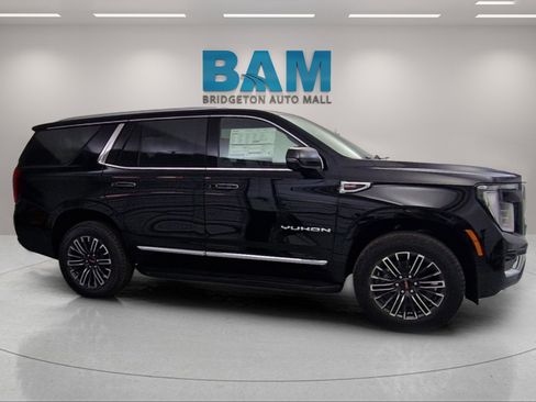 New 2026 GMC Yukon Elevation w/ LPO, Floor Liner Package image 8