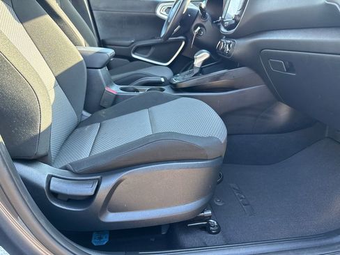 Certified 2023 Kia Soul LX w/ Option Group 015 image 13